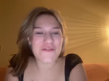 webcam girl p3rs0nalaphr0d1t3 capture image #5534578