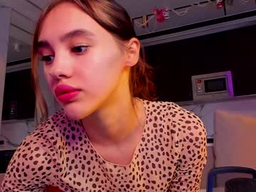 webcam girl angella_kleee capture image #3921269