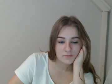 webcam girl ripe_cherry69 capture image #4777904