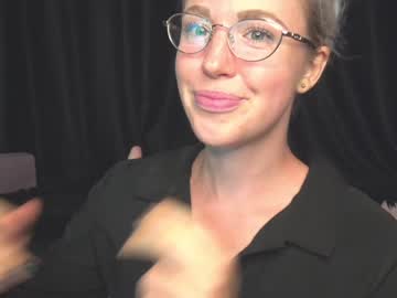 webcam girl xtina__ capture image #3902106
