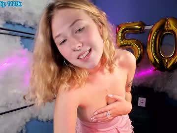 webcam girl lottie_shine capture image #4127622