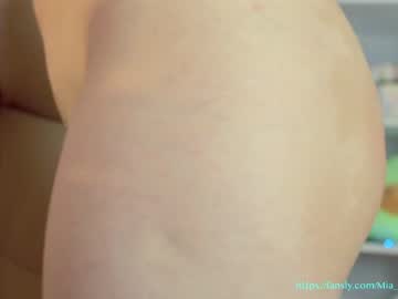 webcam girl mia_milagros capture image #2523771