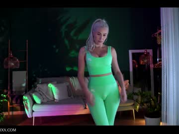 webcam girl provocatrixx capture image #4435186