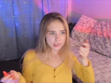 webcam girl debragrace capture image #4147900