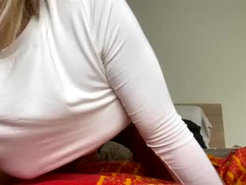 webcam girl theselina_kyle capture image #480963
