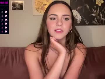 webcam girl isla_flowers capture image #2177704