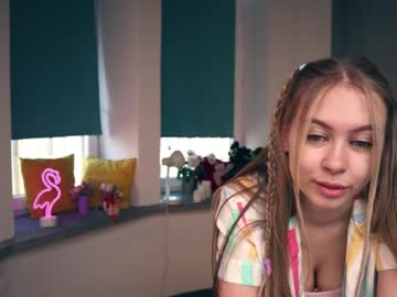 webcam girl aleksa_cutie capture image #1873358