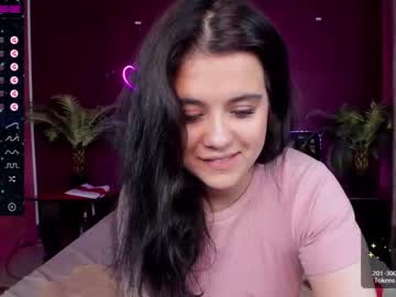 webcam girl sharlotte_gilbi capture image #3105575