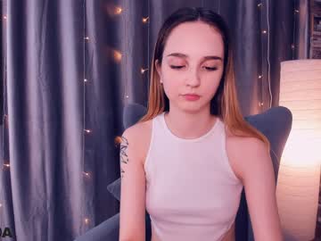webcam girl katrinpolly capture image #117817
