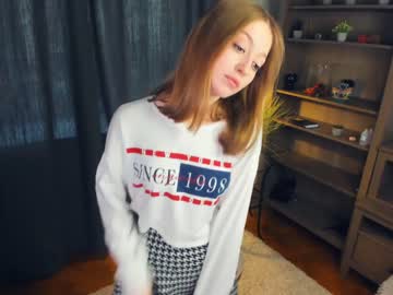 webcam girl summer_bird capture image #5470520