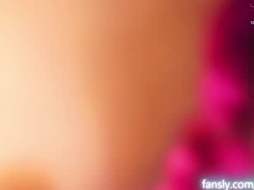 webcam girl angels_kiss capture image #3058074