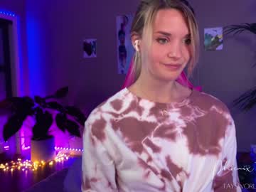 webcam girl phoenix_taylor capture image #368615