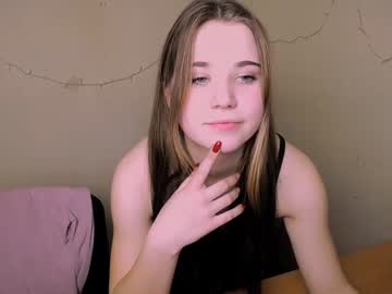 webcam girl lolalov_ capture image #1502575