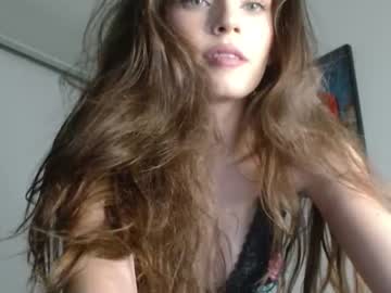 webcam girl isia_slay capture image #3342043