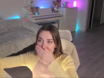 webcam girl uwuxo capture image #1772248