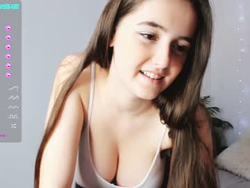 webcam girl emmika_ capture image #754510
