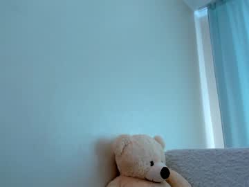 webcam girl yana_squrel_22 capture image #2697750