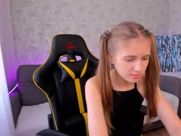 webcam girl nelly_mine capture image #3569106