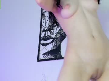 webcam girl lucie_beltran capture image #3930378