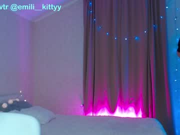 webcam girl lit1le_kitty_ capture image #256711