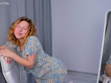 webcam girl lottie_shine capture image #4307985