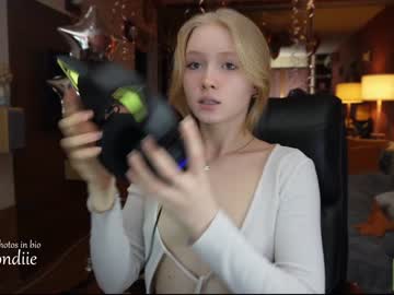 webcam girl bestblondiiecb capture image #5060795