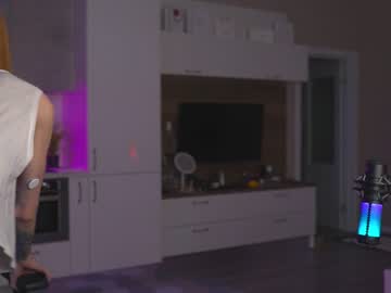 webcam tranny twiinkie_pie capture image #4772925