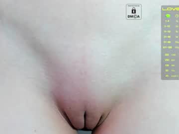 webcam girl _witch__ capture image #2458662