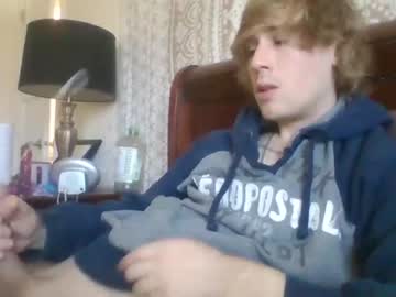 webcam man blondesurfer1994200 capture image #1456345