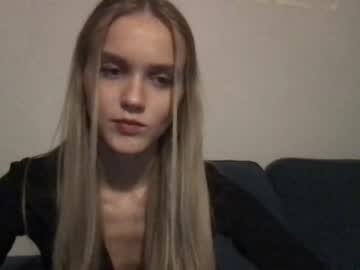 webcam girl katty_kerol capture image #1785379