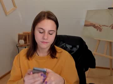 webcam girl valerie_shine capture image #356008