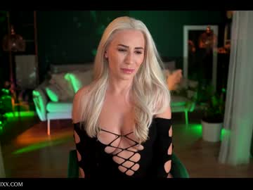 webcam girl provocatrixx capture image #4398074
