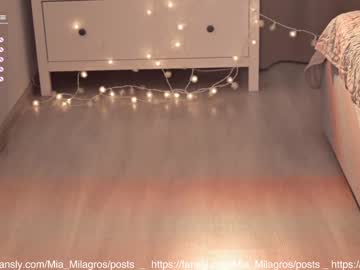 webcam girl mia_milagros capture image #3701097