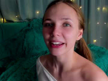 webcam girl delicious_couple_ capture image #5047758