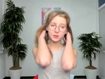 webcam girl avis_ryan capture image #1634230