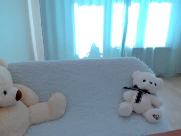 webcam girl yana_squrel_22 capture image #2697673