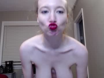webcam girl bigtitslav123 capture image #2427396