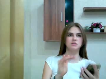 webcam girl qqlola capture image #240013