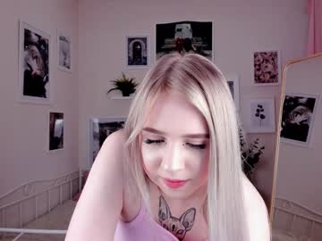webcam girl nicole_hartree capture image #4049876