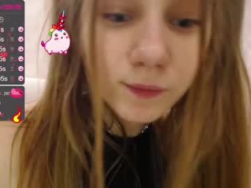 webcam girl nancycute__ capture image #1105436