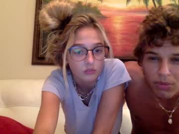 webcam couple blondebeachbabes capture image #149157