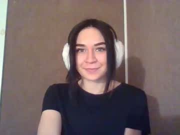 webcam girl heidiknight555 capture image #4848693