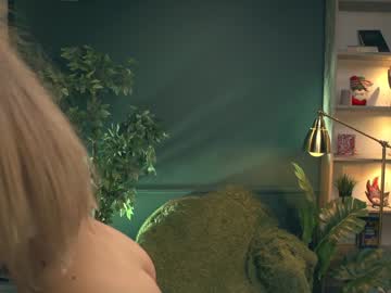 webcam girl lolly_bella_ capture image #1471444