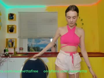 webcam girl xoanetta capture image #1625886