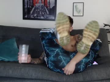 webcam man fratguysonline capture image #1529161