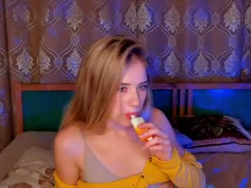 webcam girl debragrace capture image #4042435