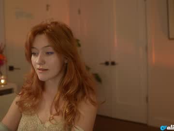 webcam girl alisonrouge capture image #4990849