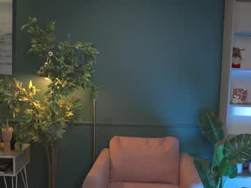 webcam girl ella_knockers_xl capture image #2133320