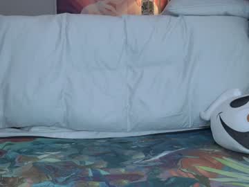 webcam girl petite_fuck capture image #4197938
