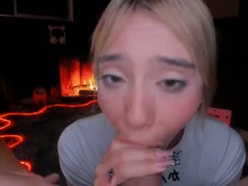 webcam tranny ukranian_baby capture image #4477911